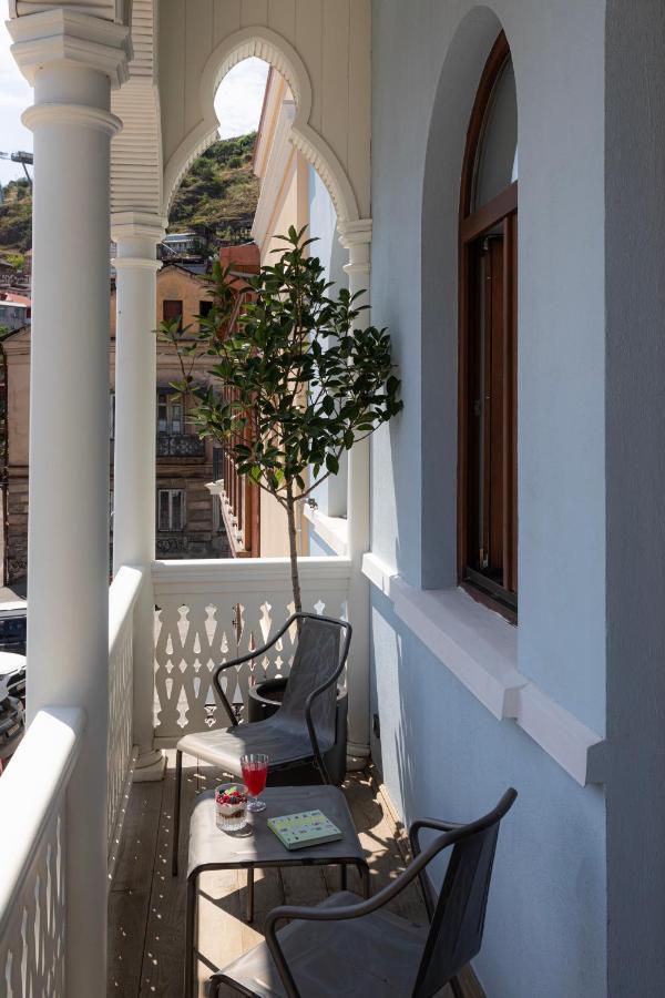 Puris Moedani Boutique Hotel Tbilisi ภายนอก รูปภาพ