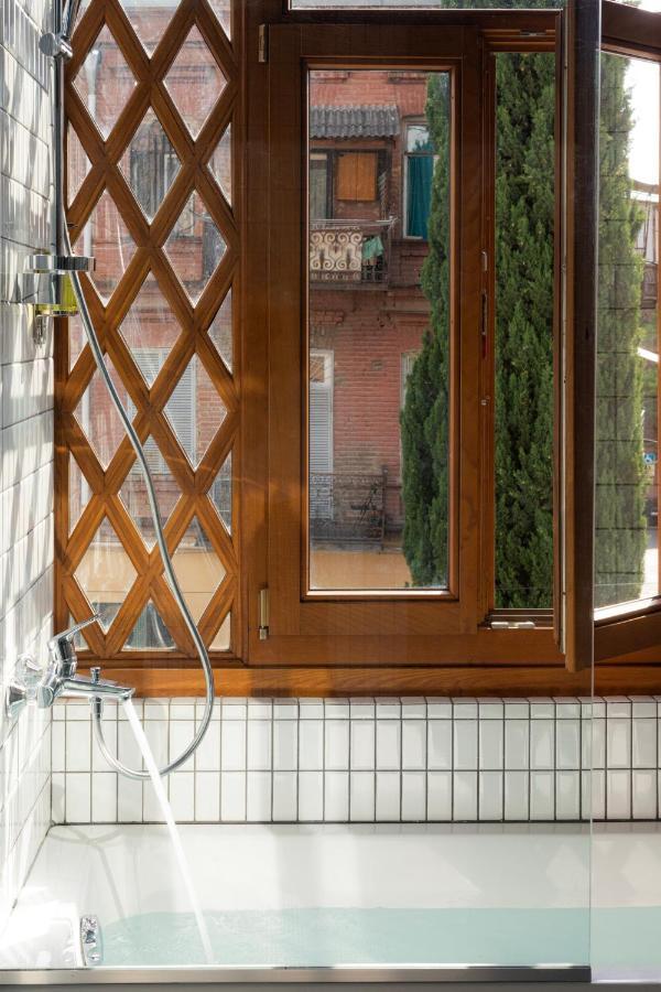 Puris Moedani Boutique Hotel Tbilisi ภายนอก รูปภาพ