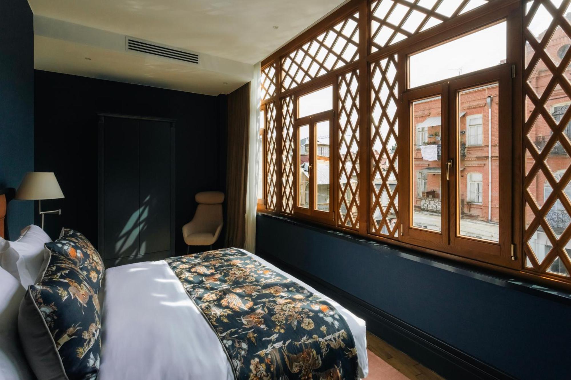 Puris Moedani Boutique Hotel Tbilisi ภายนอก รูปภาพ