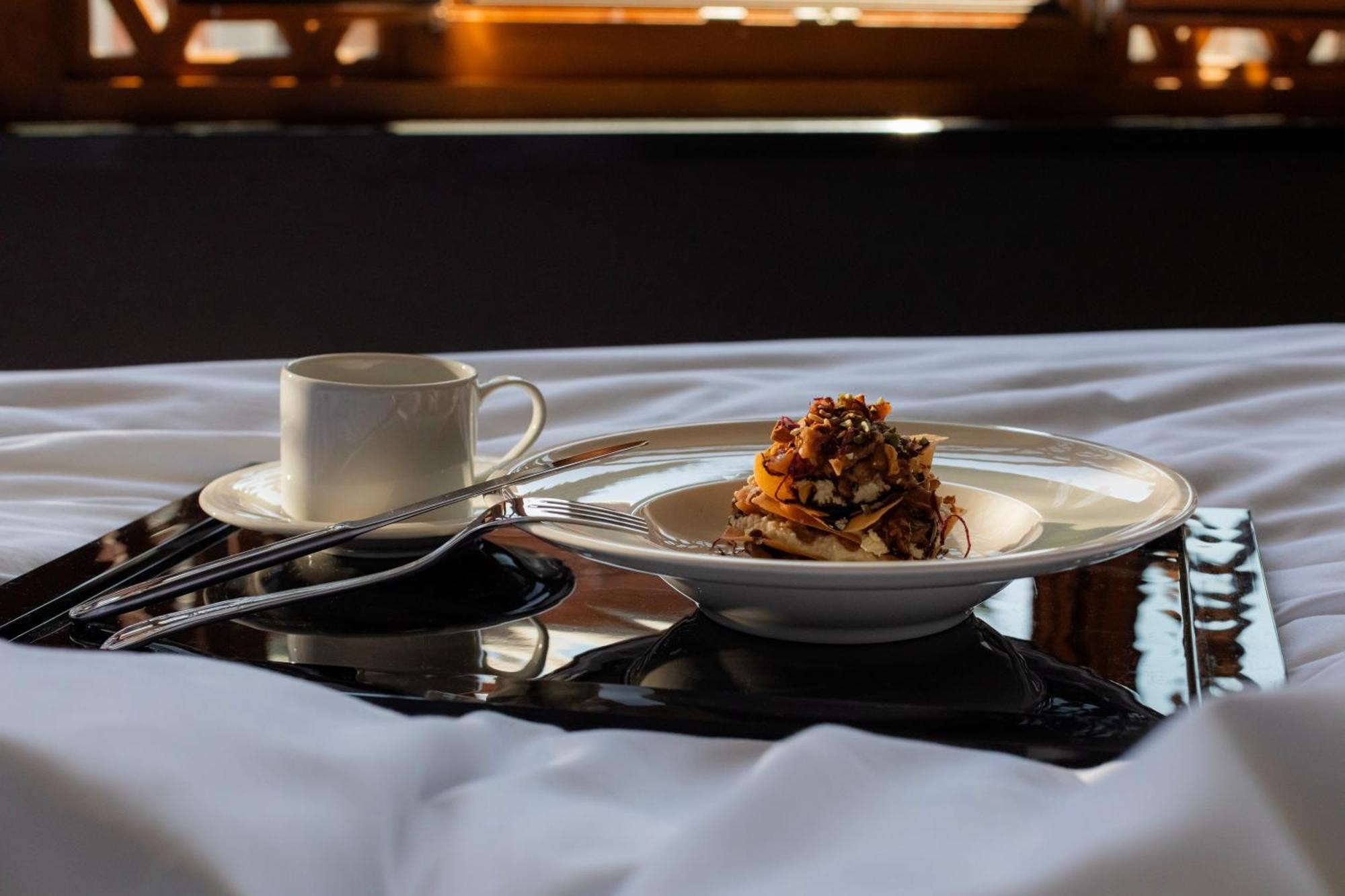 Puris Moedani Boutique Hotel Tbilisi ภายนอก รูปภาพ